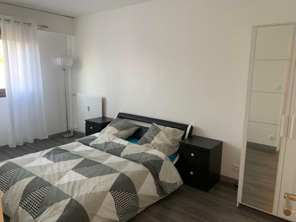Grand Appartement A Louer Vue Sur Seine Melun Zewnętrze zdjęcie