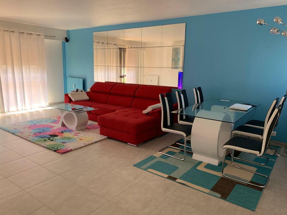 Grand Appartement A Louer Vue Sur Seine Melun Zewnętrze zdjęcie